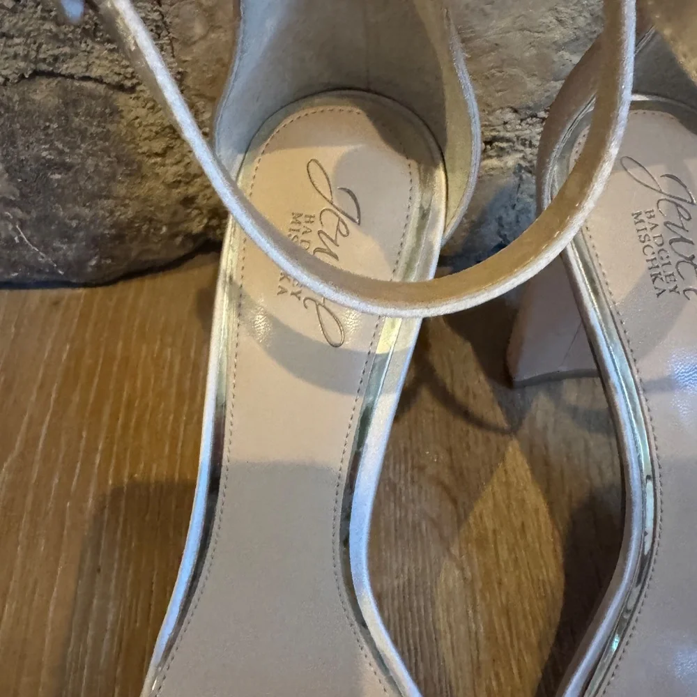 Jewel Badgley Mischka Jameson Sandal  Satin Embellished Women's Sz11 Price Firm!